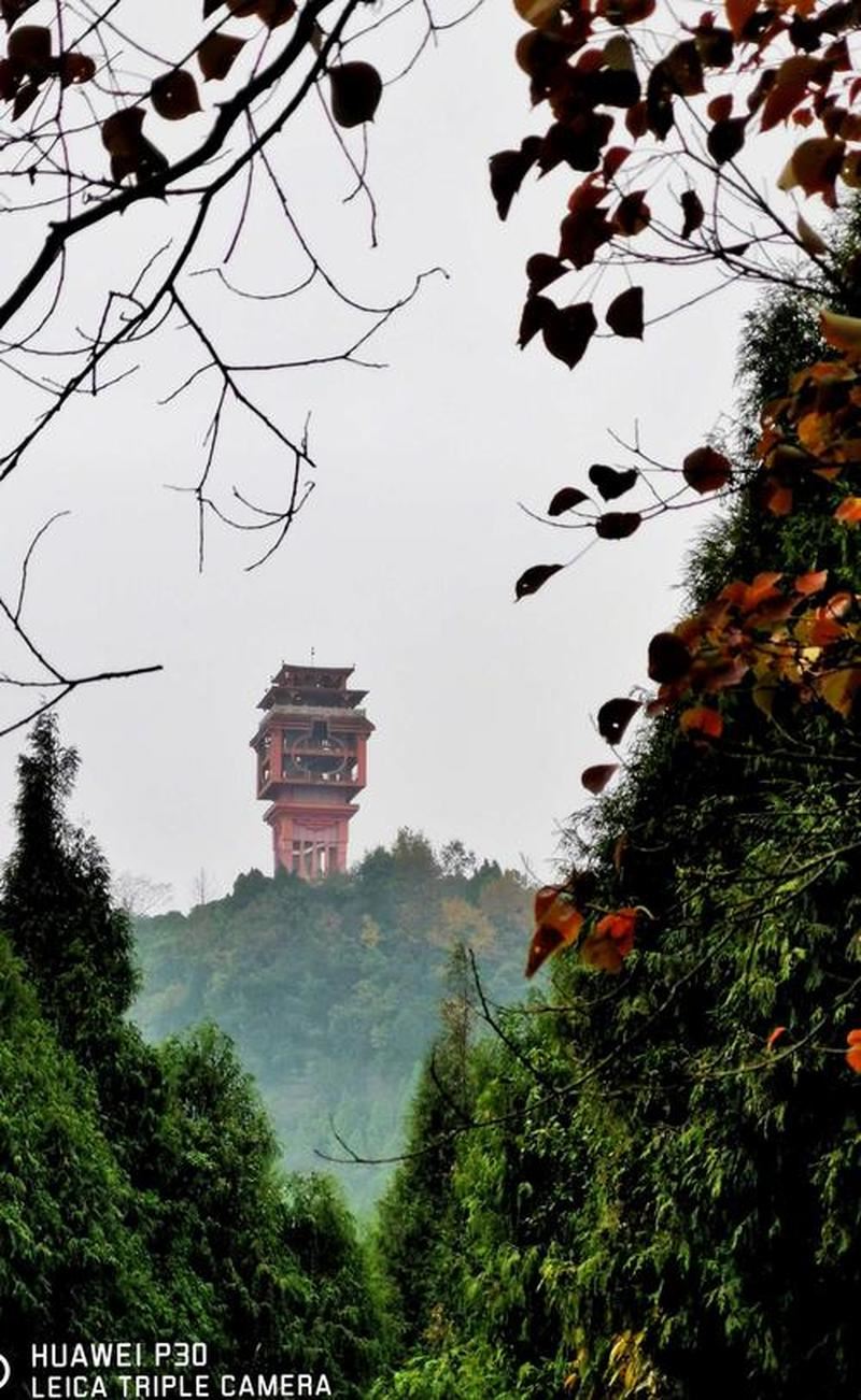 达州算命推荐：四川达州凤凰山香火旺，这里是贵人聚集地！