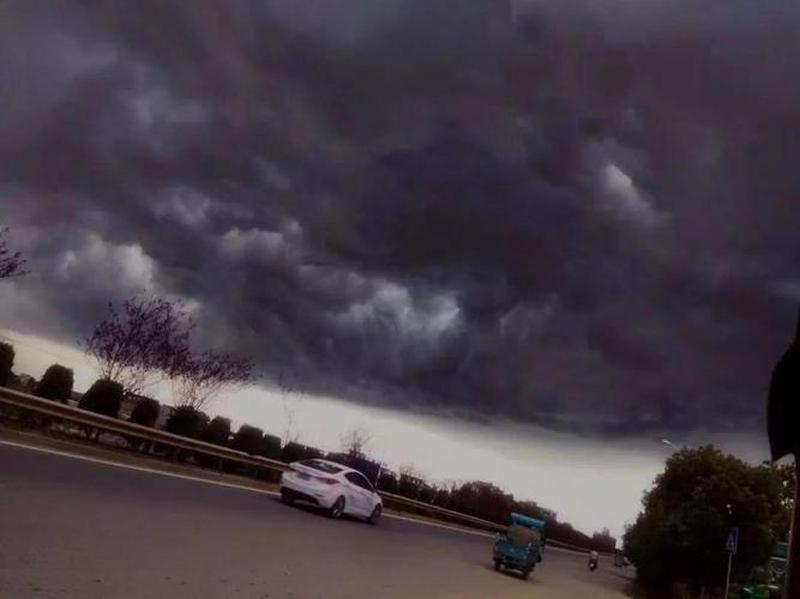 狂风暴雨