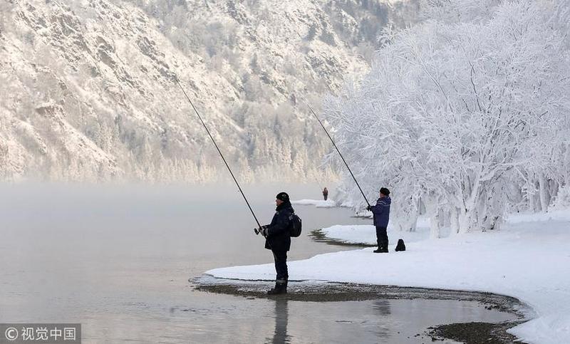 雪中垂钓