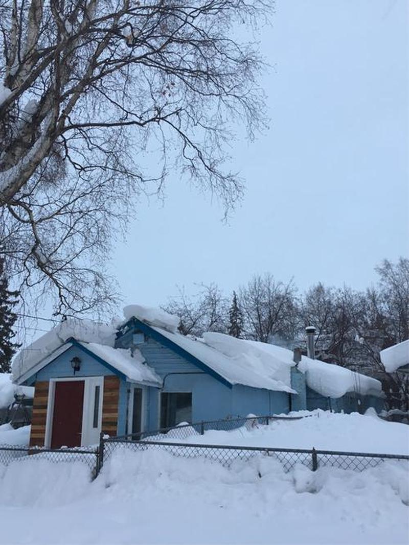 屋顶有积雪